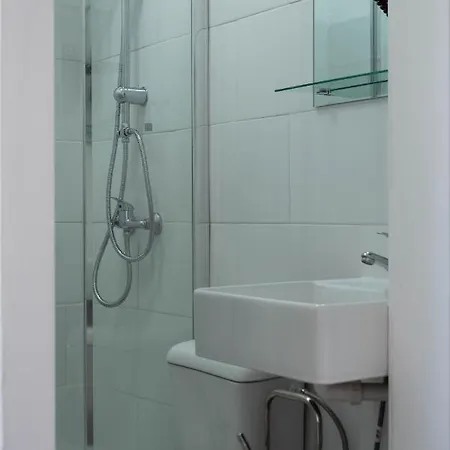 Πανσιόν Paraiso By Coloursrevolution 3*