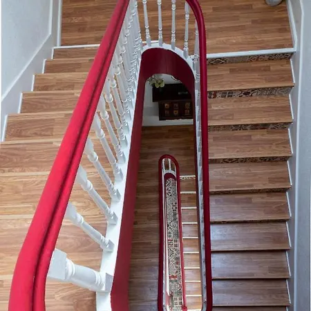 Paraiso By Coloursrevolution Gasthuis