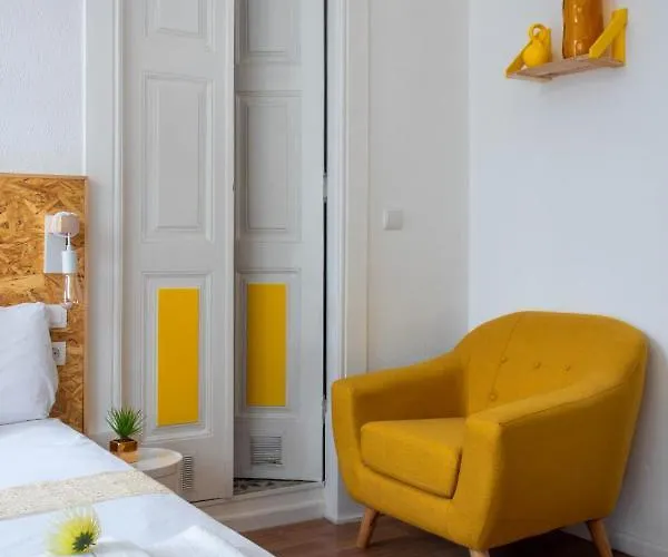 Pensionat Paraiso By Coloursrevolution Oporto