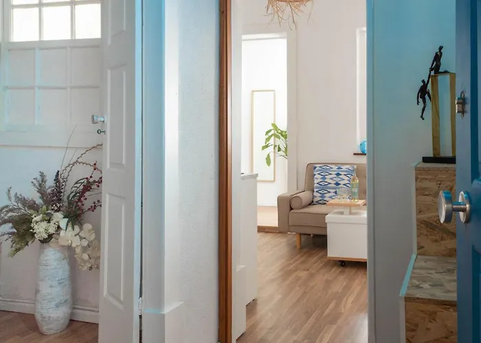 Paraiso By Coloursrevolution Pensionat Oporto