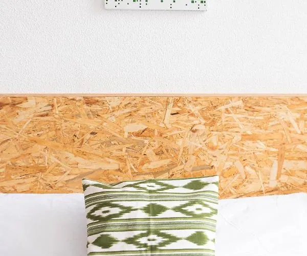 Paraiso By Coloursrevolution Pensionat Oporto