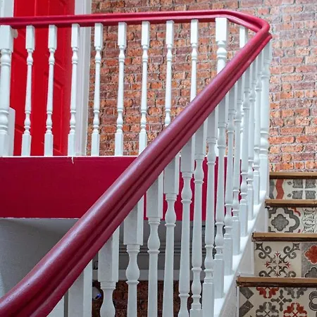 Guest house Paraiso By Coloursrevolution 3*