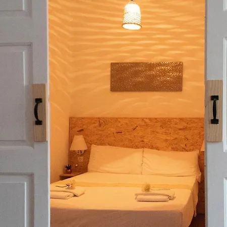 Guest house Paraiso By Coloursrevolution 3*