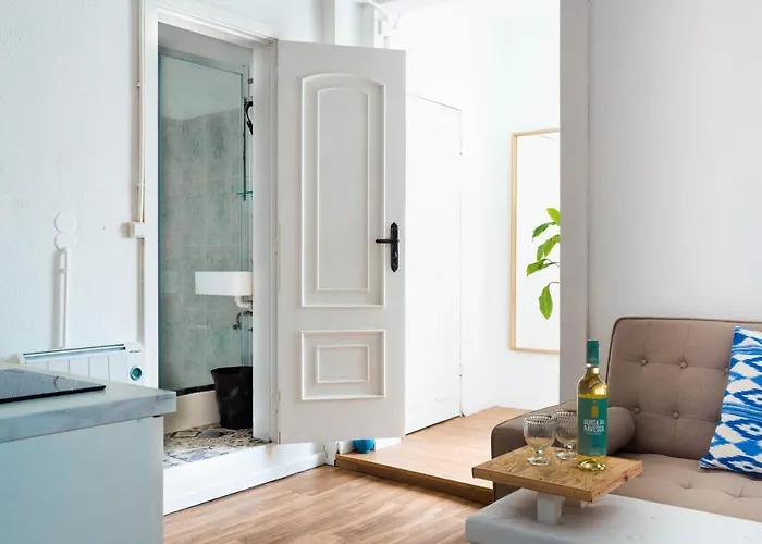 Gasthuis Paraiso By Coloursrevolution Porto