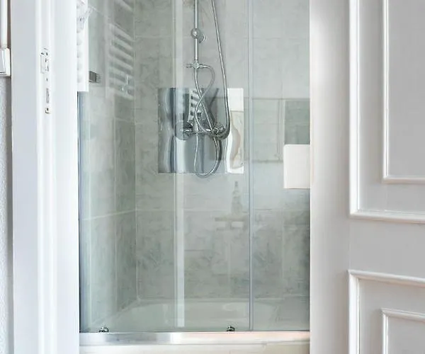 Gasthuis Paraiso By Coloursrevolution